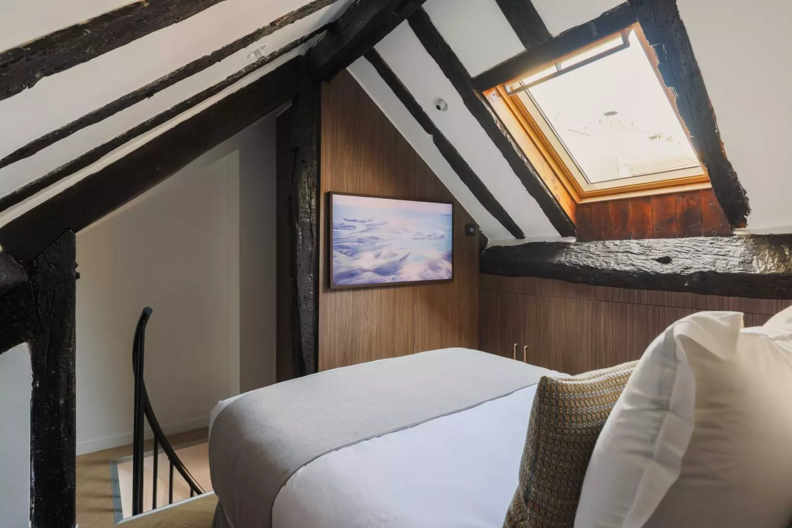 FDL-14-PRIVAS-4 - Untagged