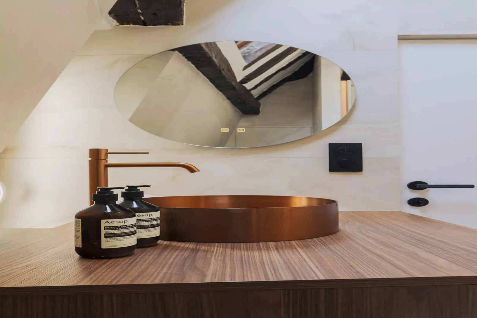 FDL-14-PRIVAS-4 - Untagged