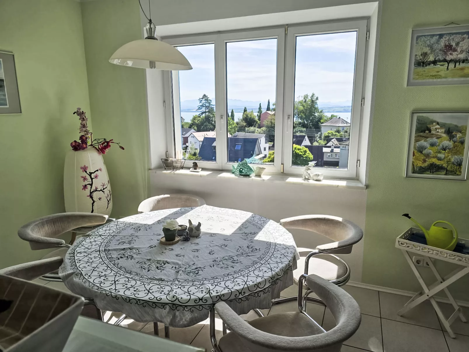 Wohnung B mit Balkon