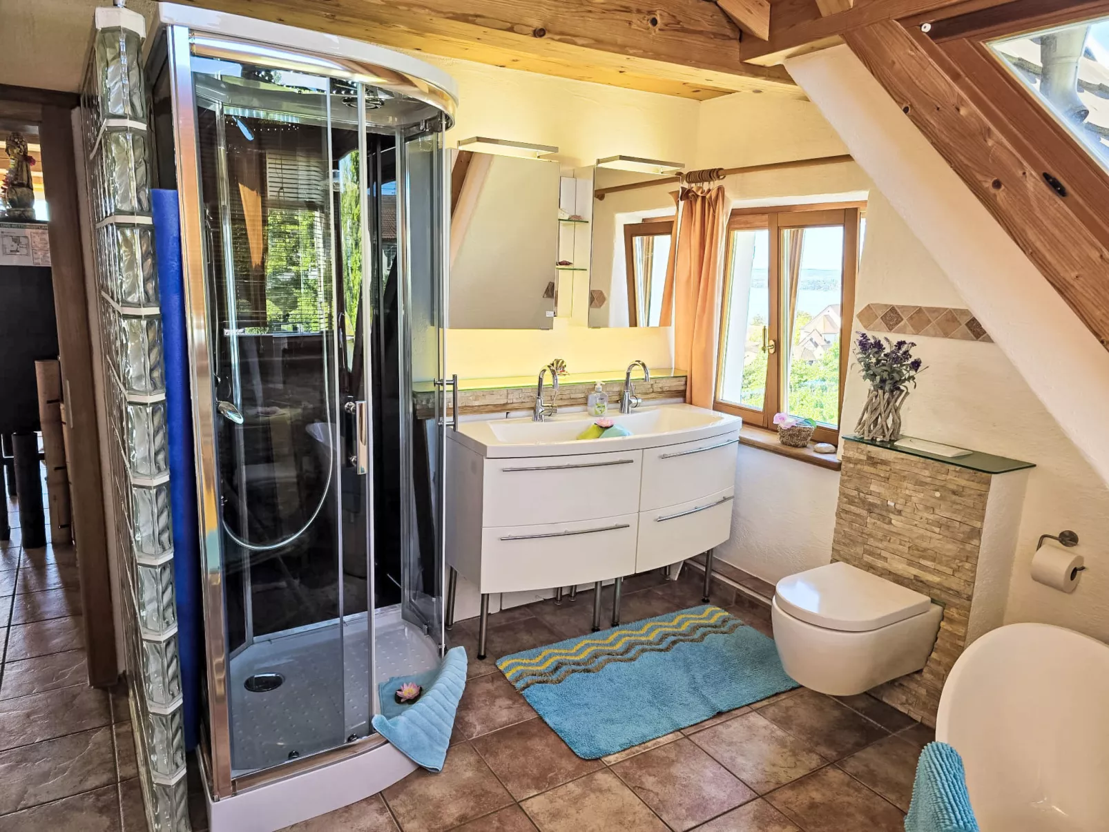 WohnungA mitPanorama - Dedans