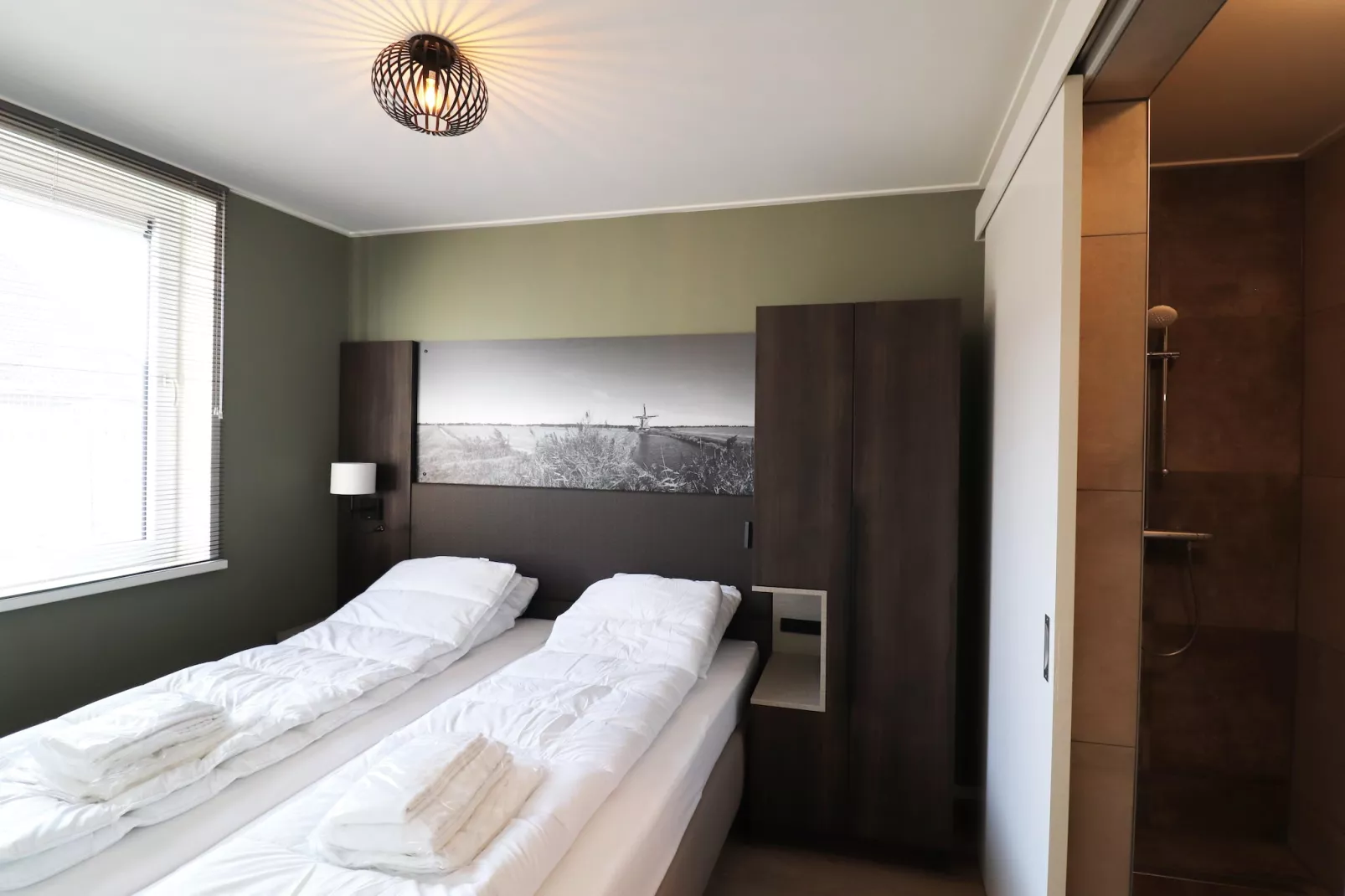 Moderne villa op het Friese platteland - Bedroom