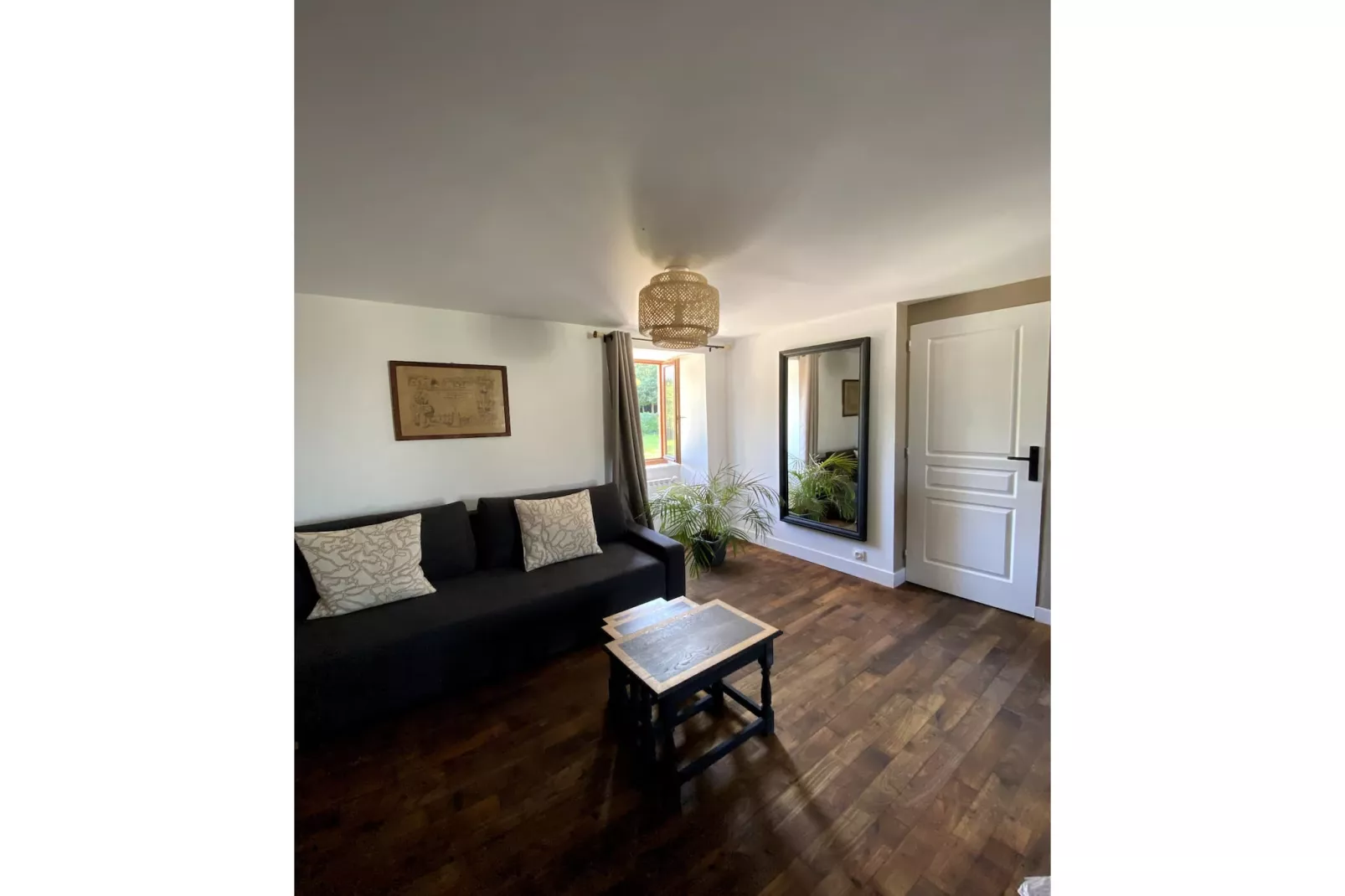 L'amann  Chambre d'hôte et Jacuzzi - Wohnzimmer