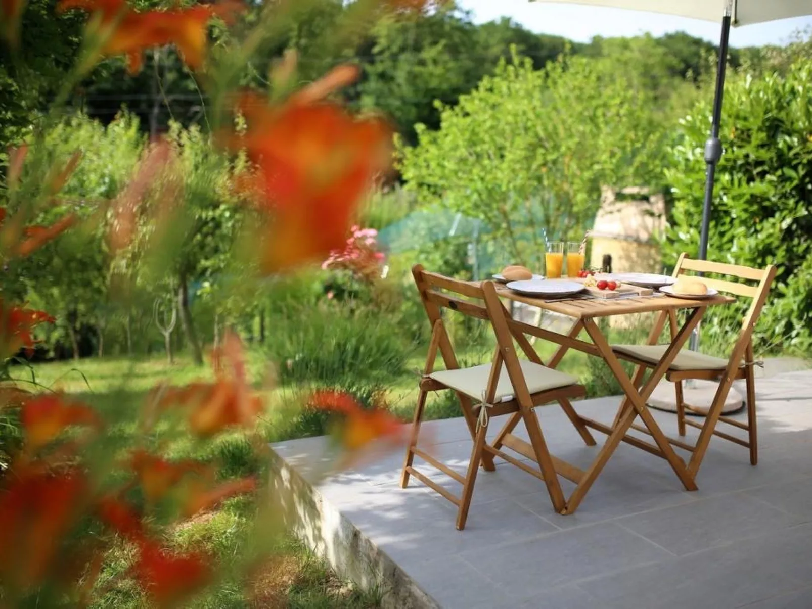 House Villavera - Outside