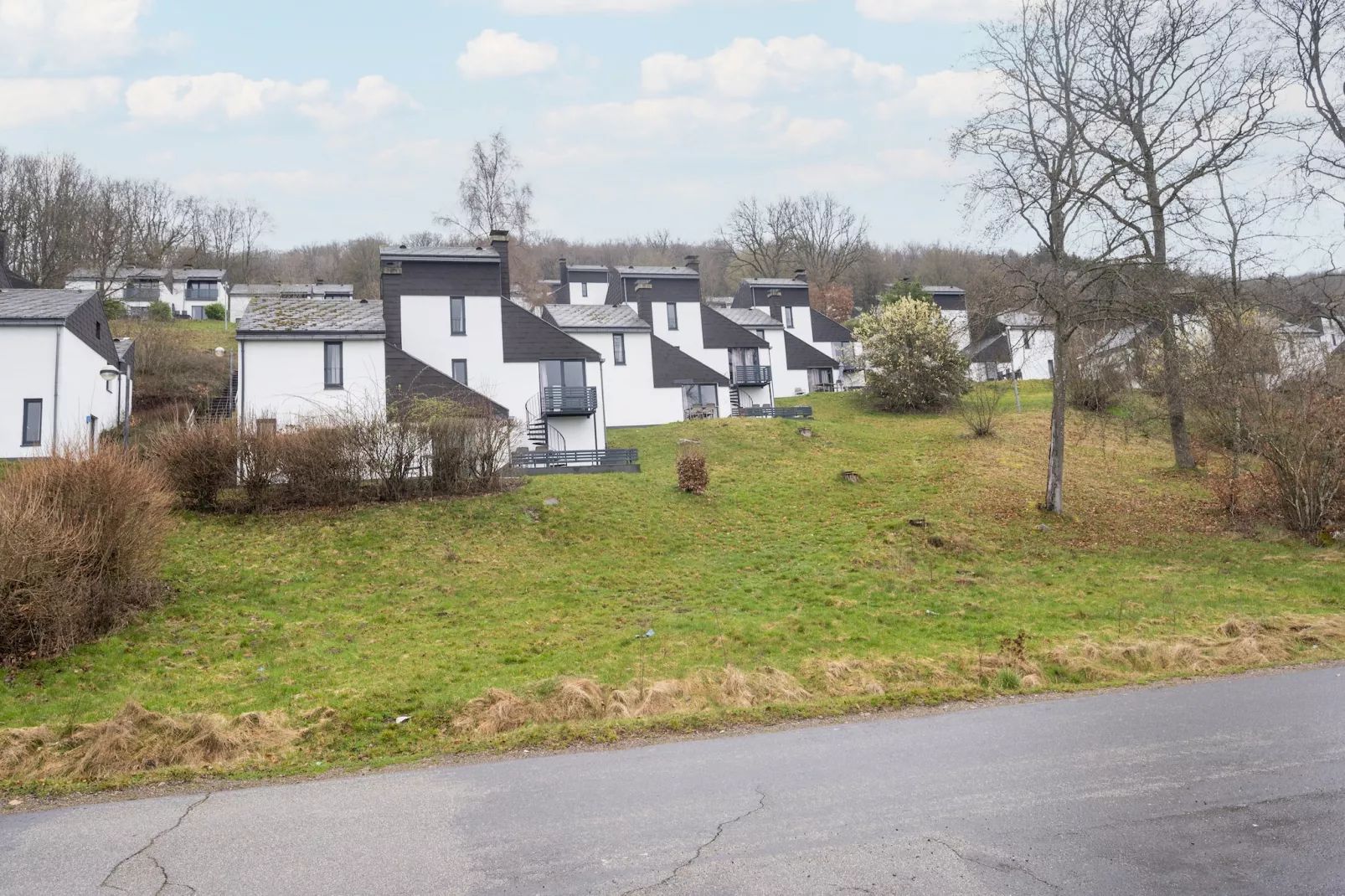4P Comfort - Exterior in summer