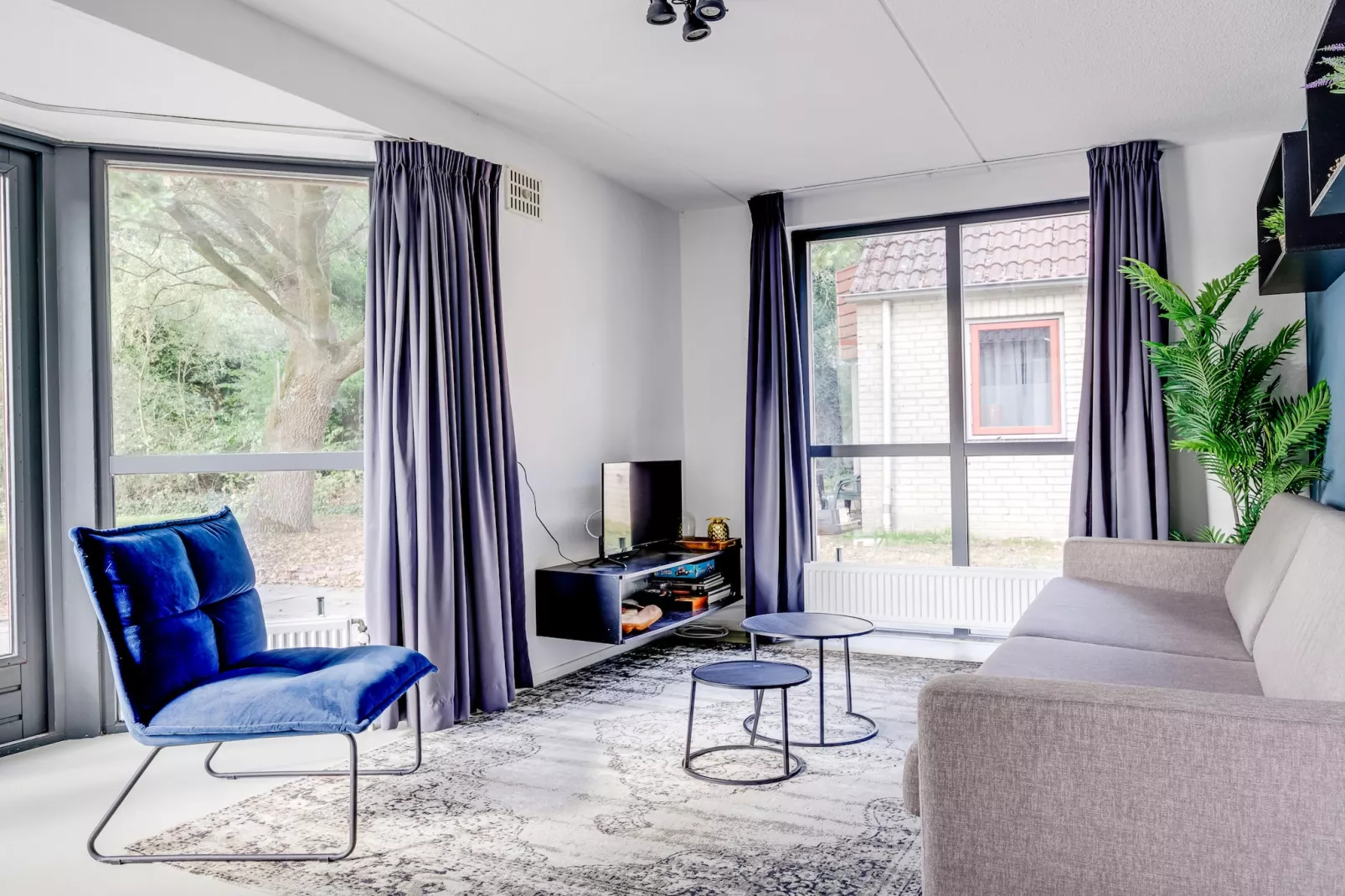 6 - Persons De Zingende Wilg (copy) (copy) (copy) - Wohnzimmer