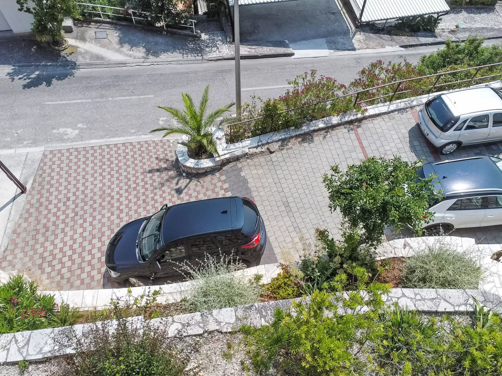 Partial sea & city view - Dehors