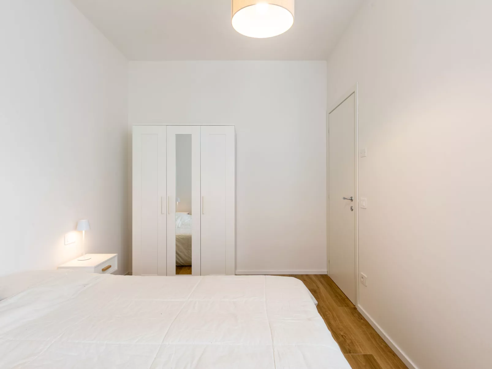 Lago di Luce - Drinnen