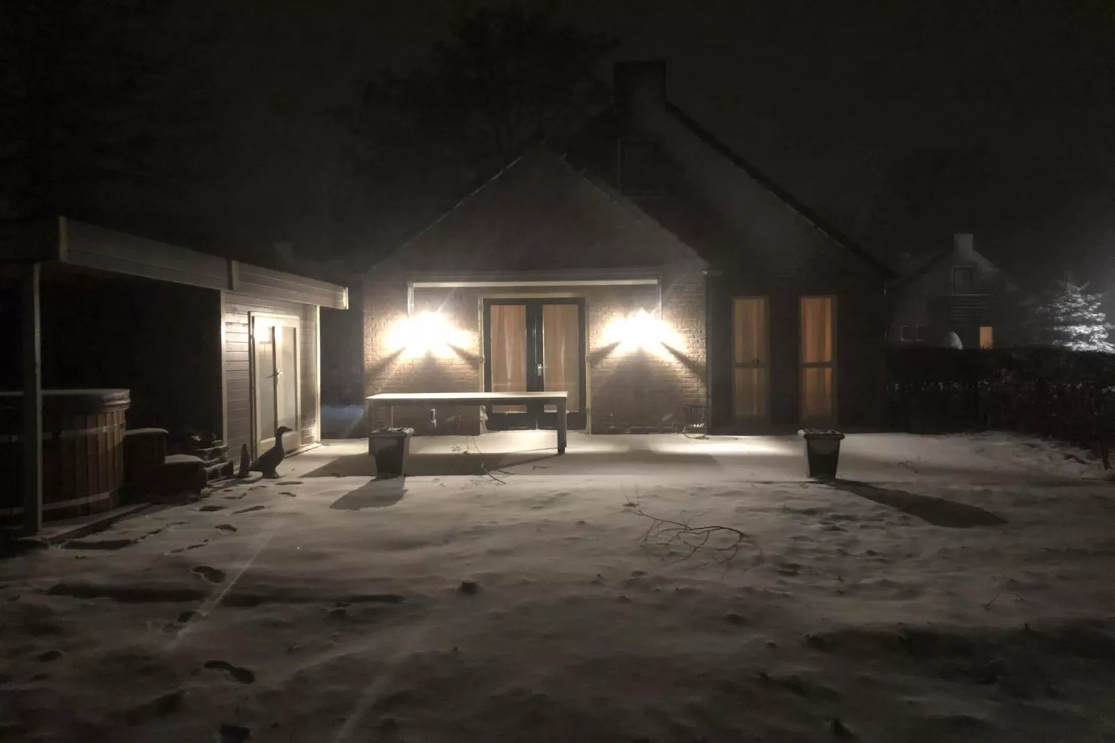 6 - Persons De Zingende Wilg - Extérieur été