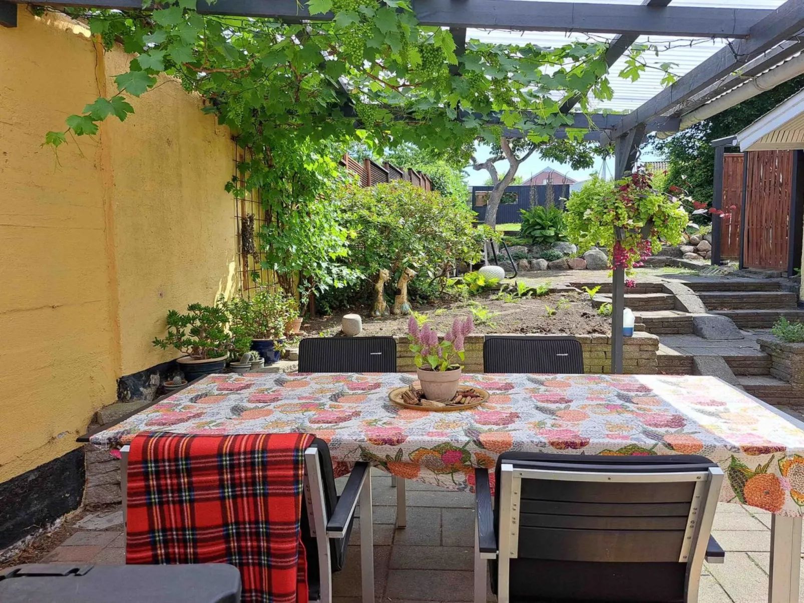 "Noreen" - 500m from the sea - Draußen