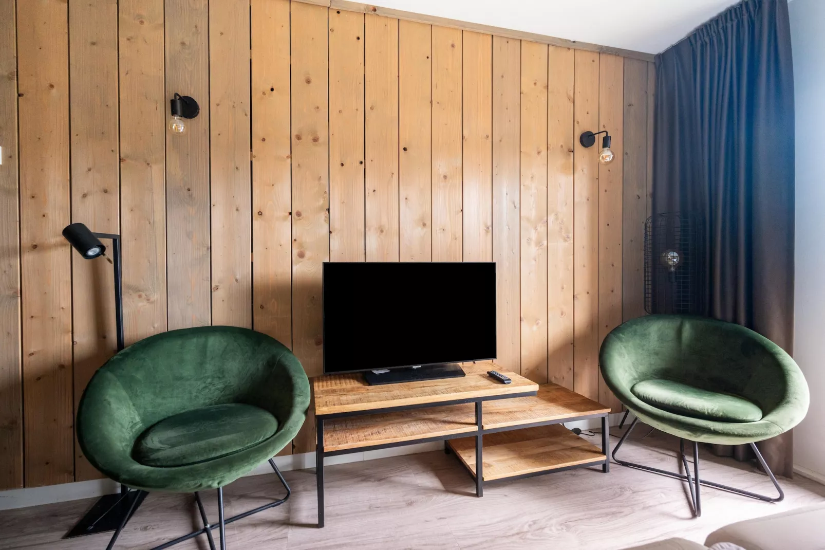 Studio Ground Floor - Living room