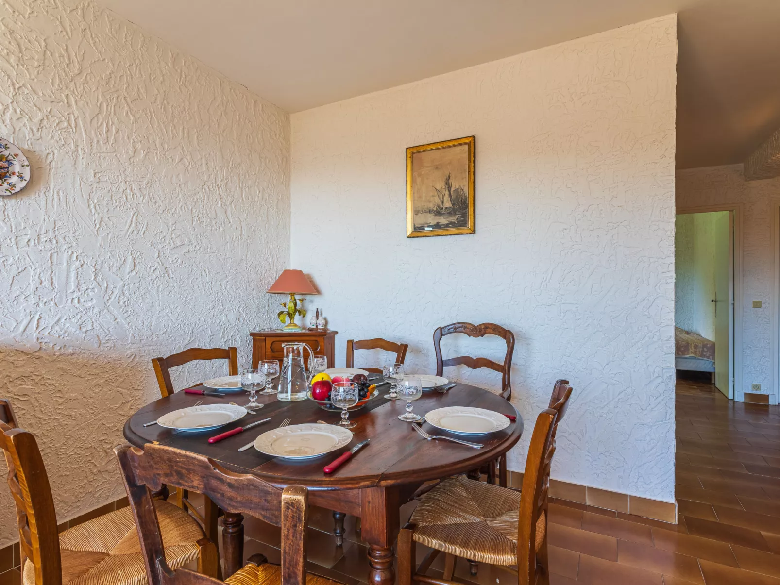 Des Moulins - Inside