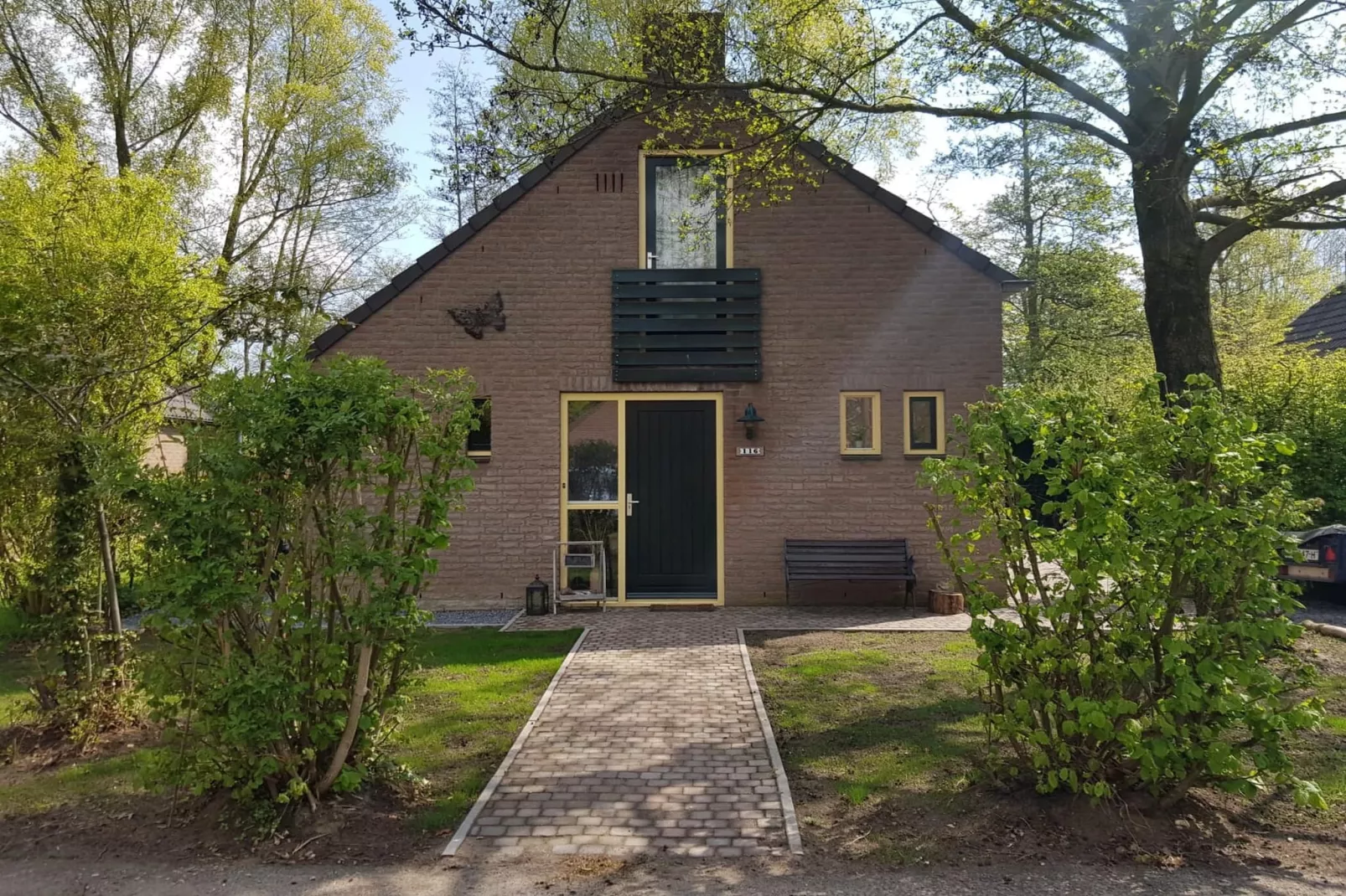 6 - Persons De Zingende Wilg - Extérieur été