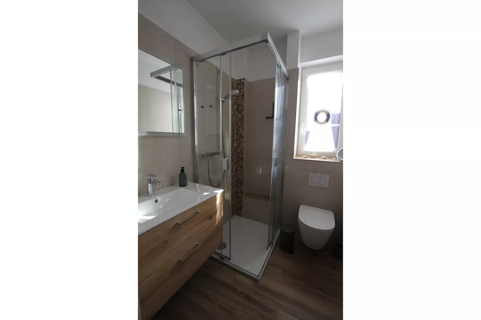 Anke 79 - Badezimmer