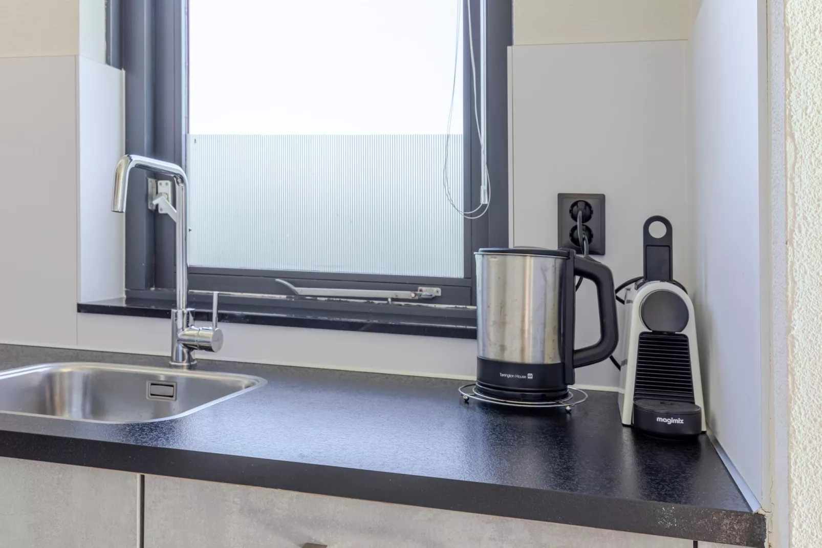 7 - Persoons Forest 217 Sauna Bungalow (copy) (copy) (copy) - Kitchen