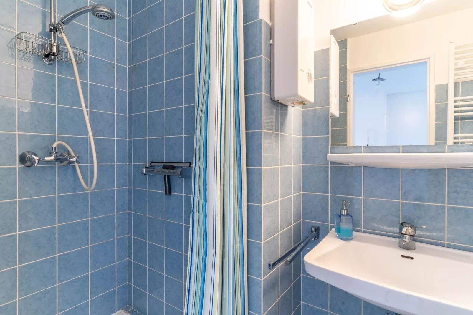 Ferienwohnung Feldlerche St Peter-Ording - Bathroom