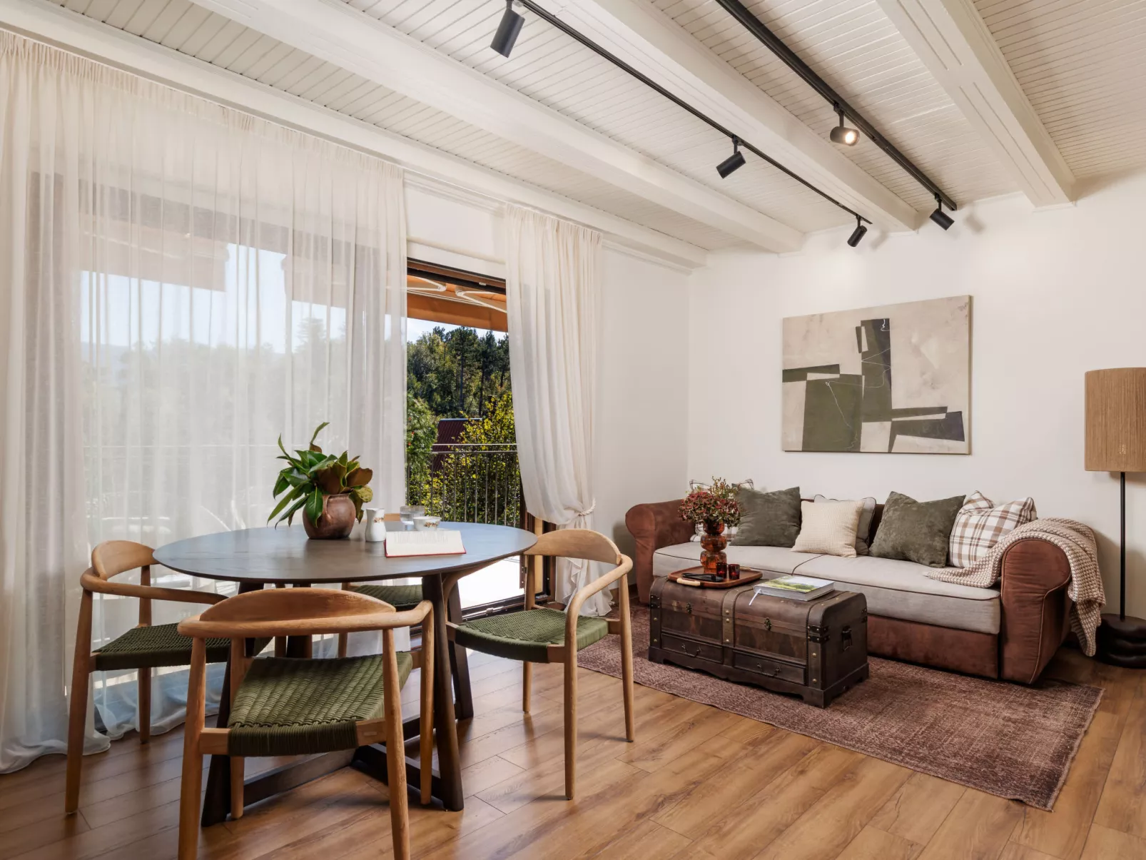 House Hillside Lodge - Drinnen