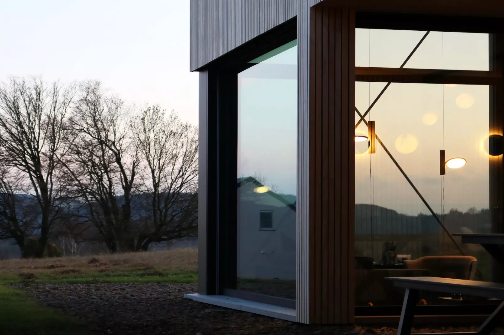 Arduenna Silva - Exterior in summer