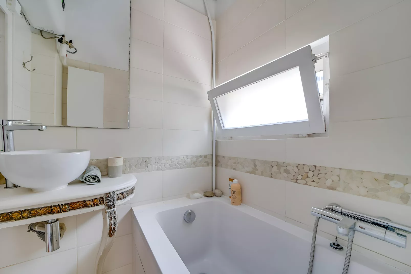 Lovely apartment near Paris - Bathroom