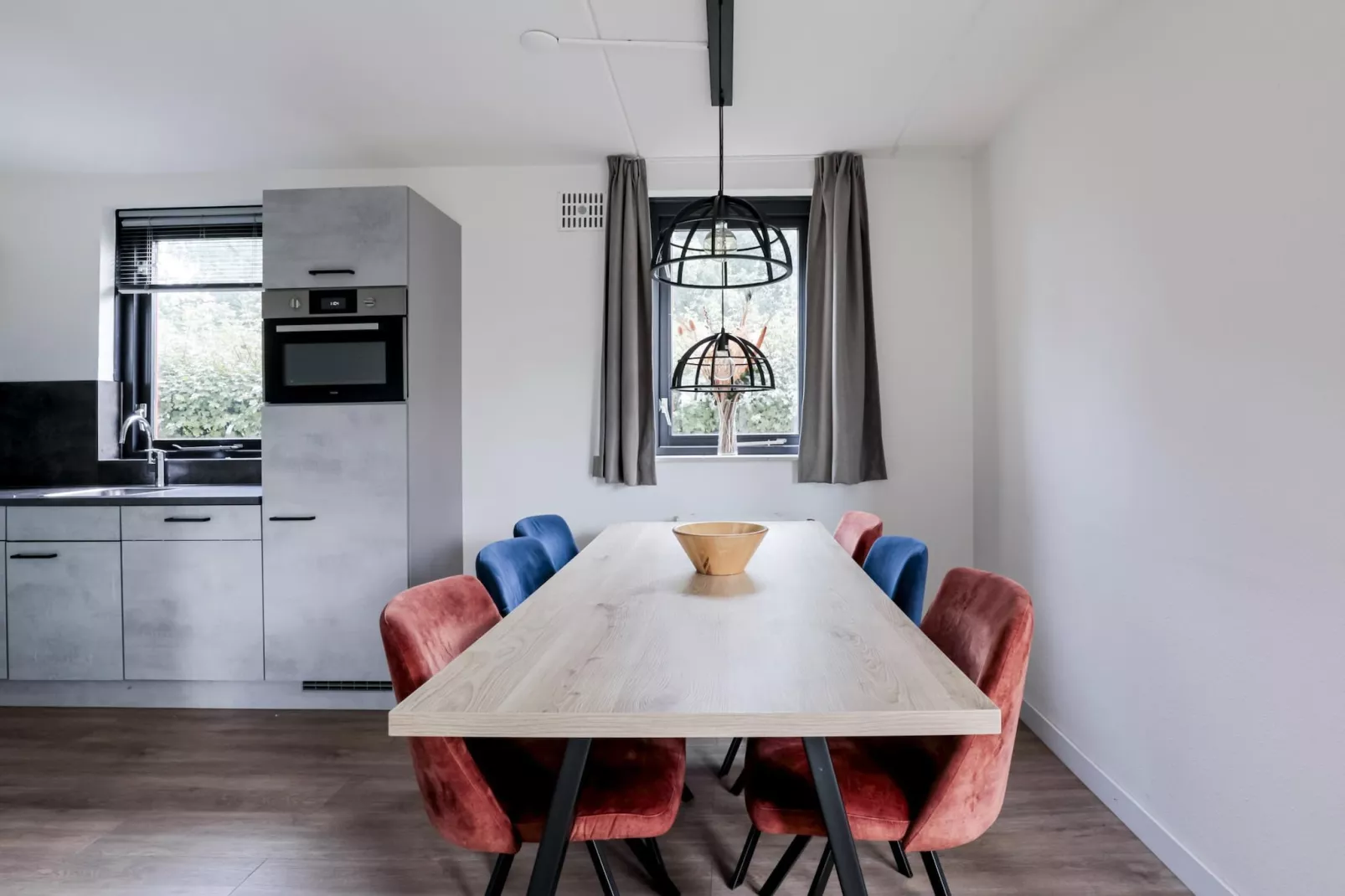 6 - Persons De Zingende Wilg (copy) - Salle à manger
