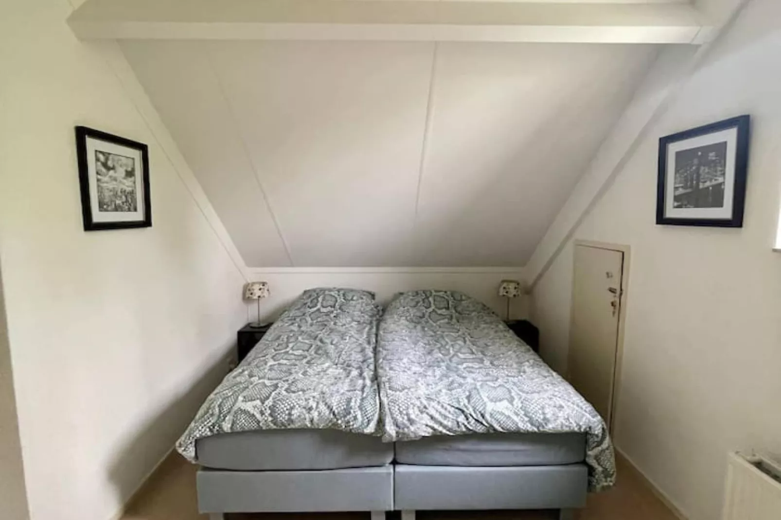 6 - Persons Forest Bungalow (copy) - Chambre