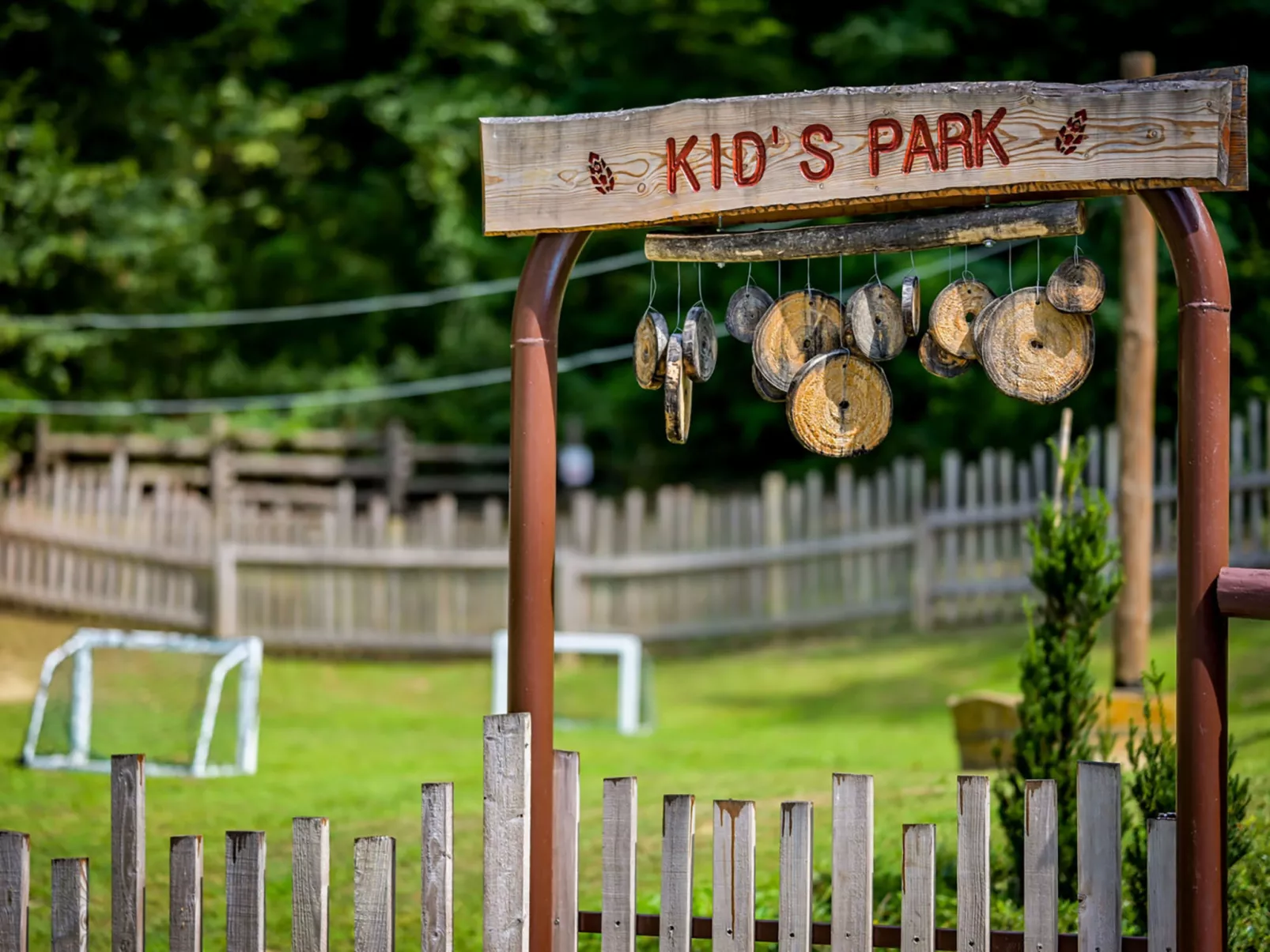 Pine Hill - Draußen