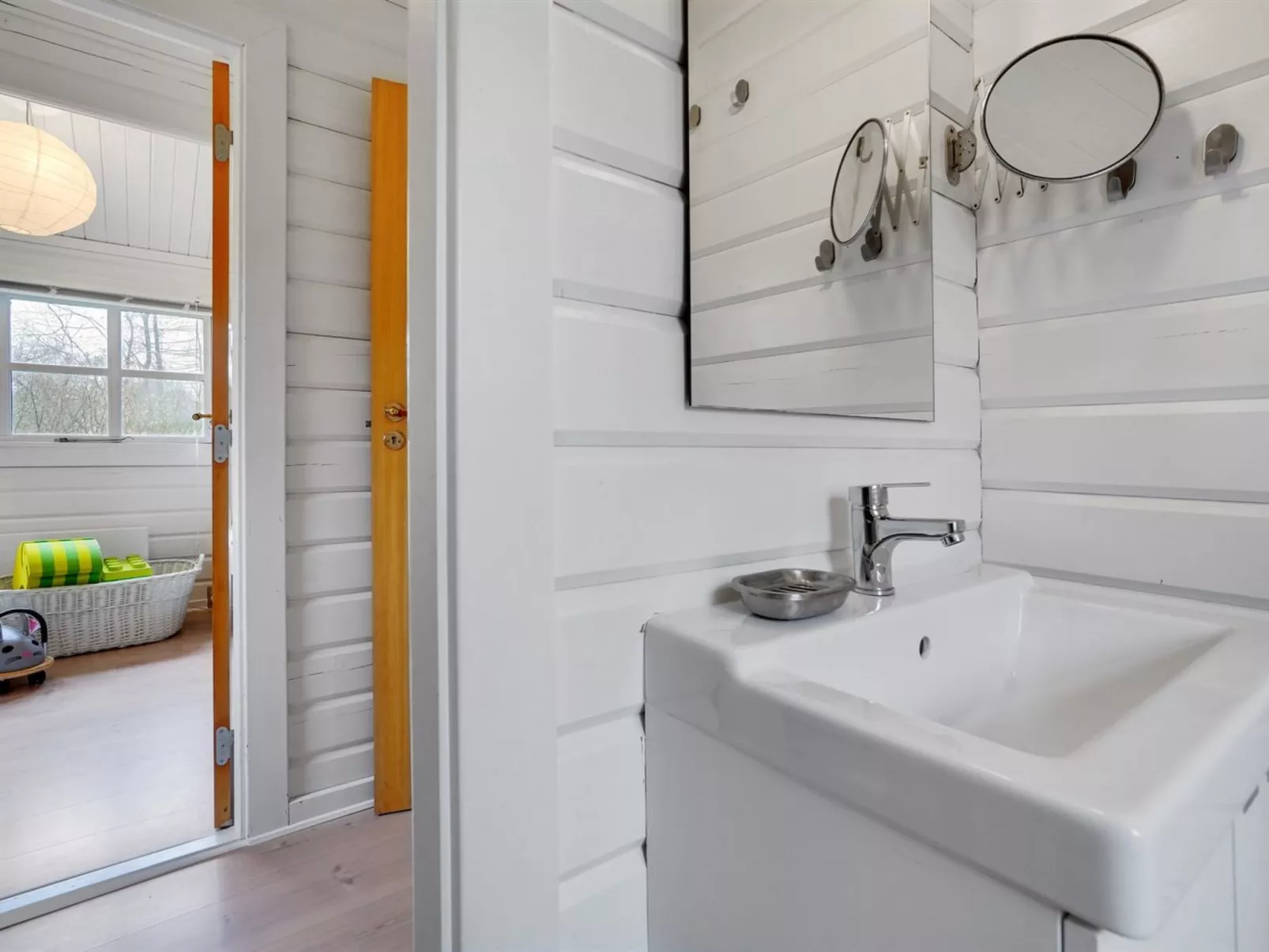 "Iulger" - 30km from the sea - Drinnen