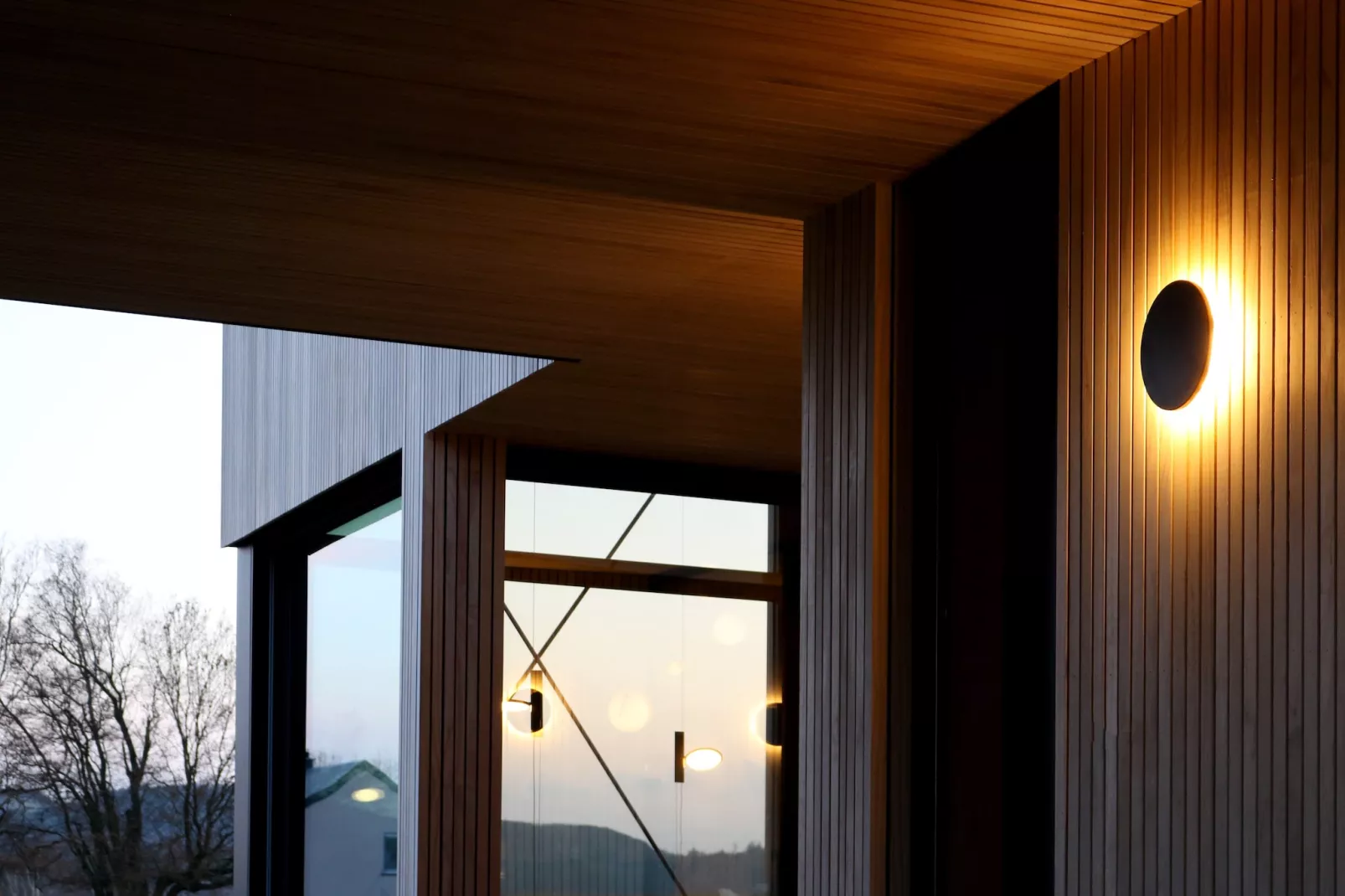 Arduenna Silva - Exterior in summer