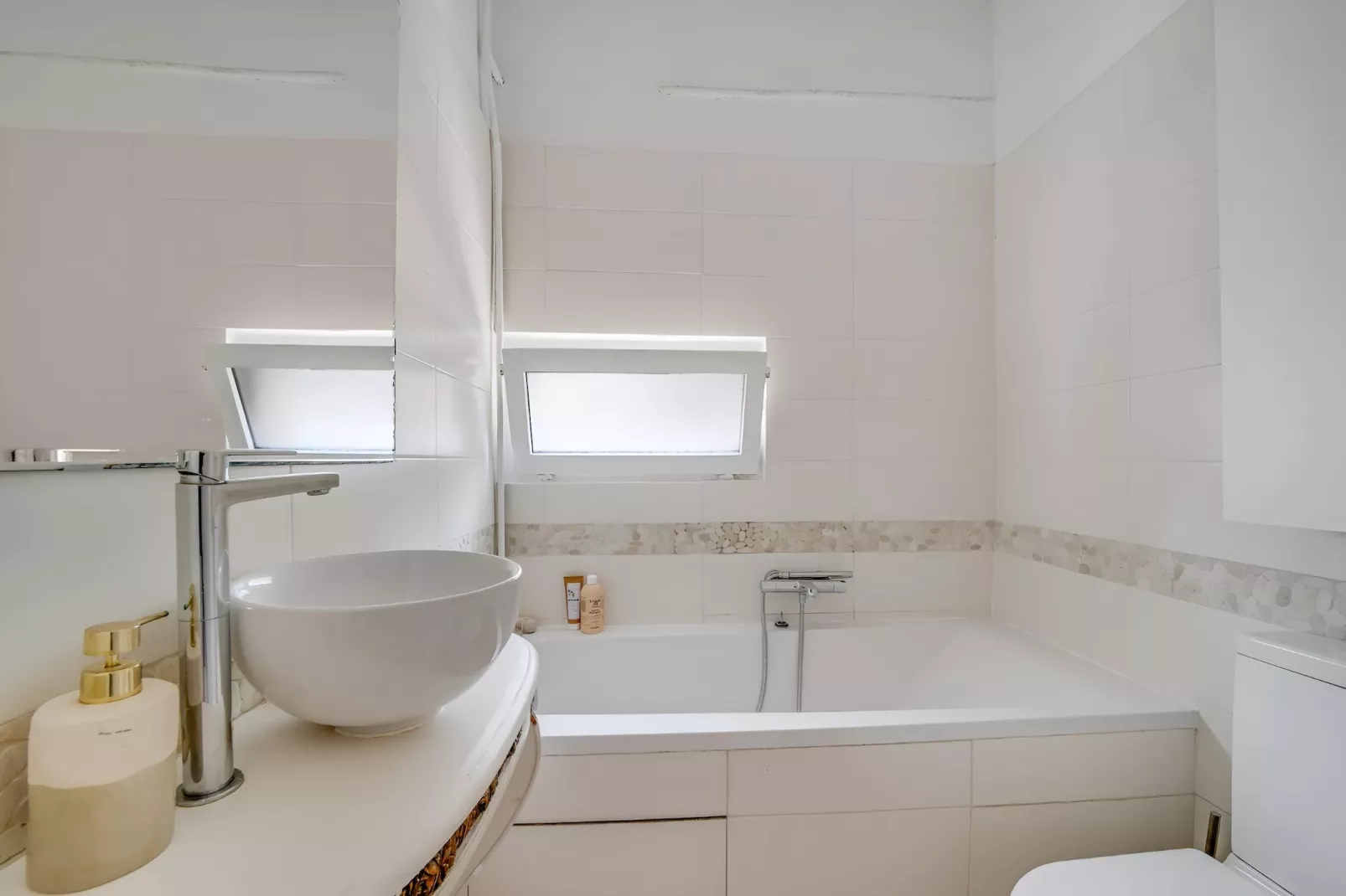 Lovely apartment near Paris - Bathroom