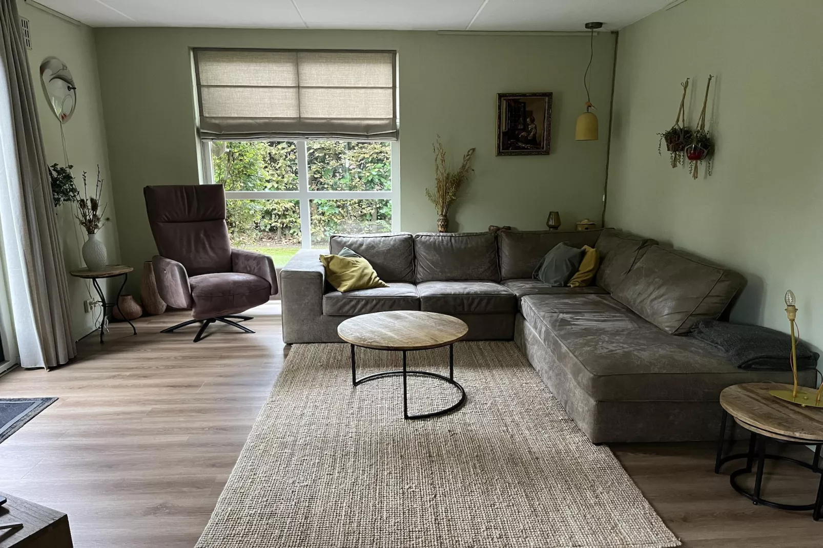 6 - Persons De Zingende Wilg - Salon