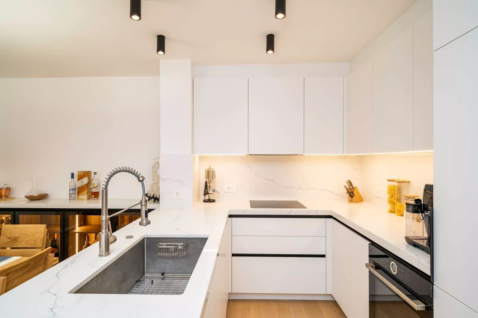 Apartment Villa Claudia - Three Bedroom Apartment with Balcony - Cuisine
