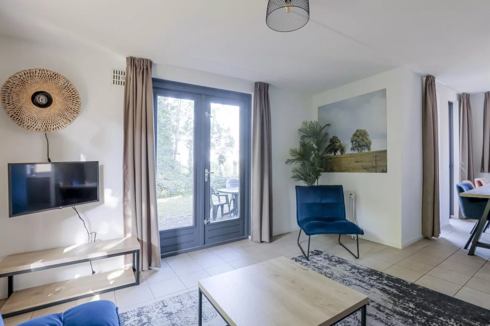 7 - Persoons Forest 217 Sauna Bungalow (copy) (copy) - Living room