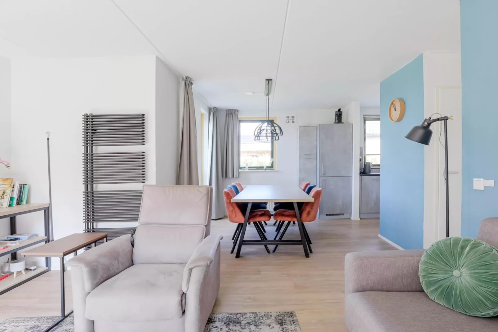 7 - Persoons Forest 217 Sauna Bungalow (copy) (copy) (copy) - Living room