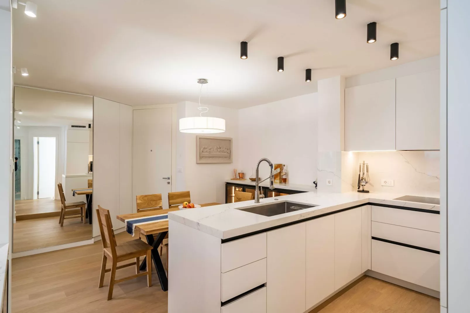 Apartment Villa Claudia - Three Bedroom Apartment with Balcony - Cuisine