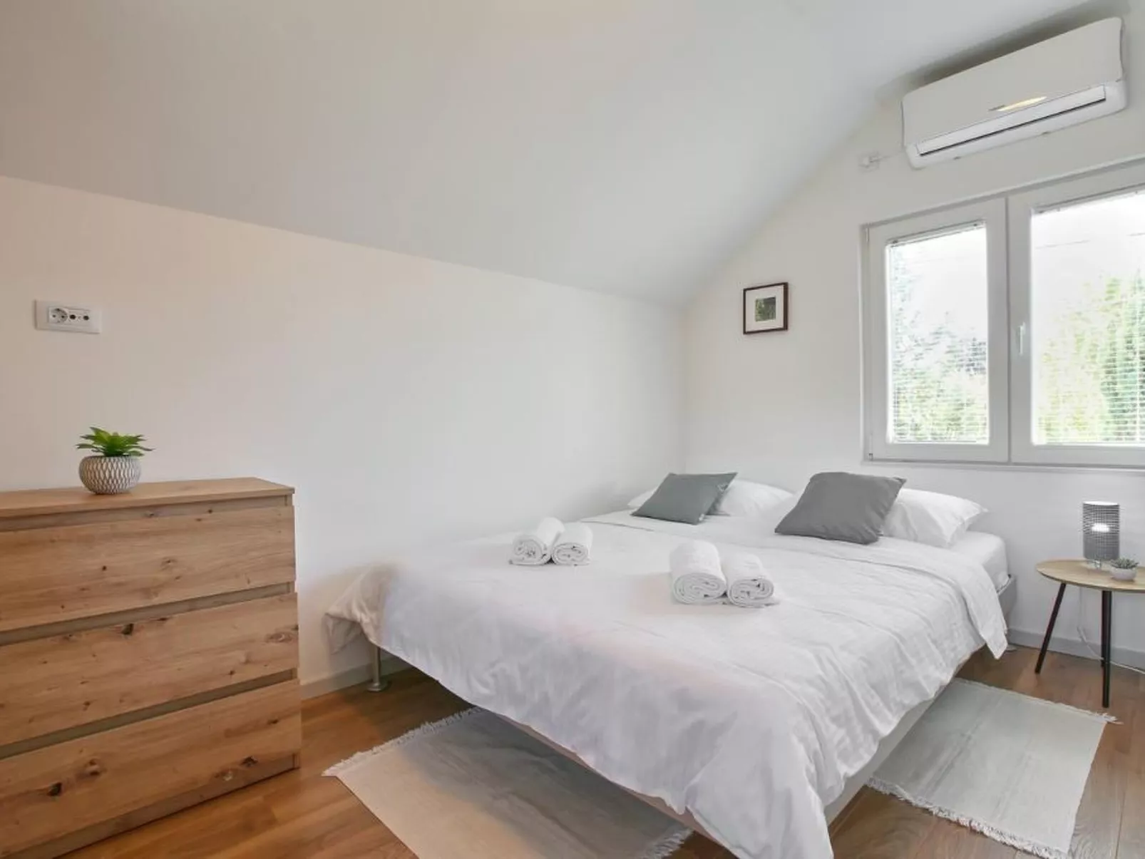 House Villavera - Inside