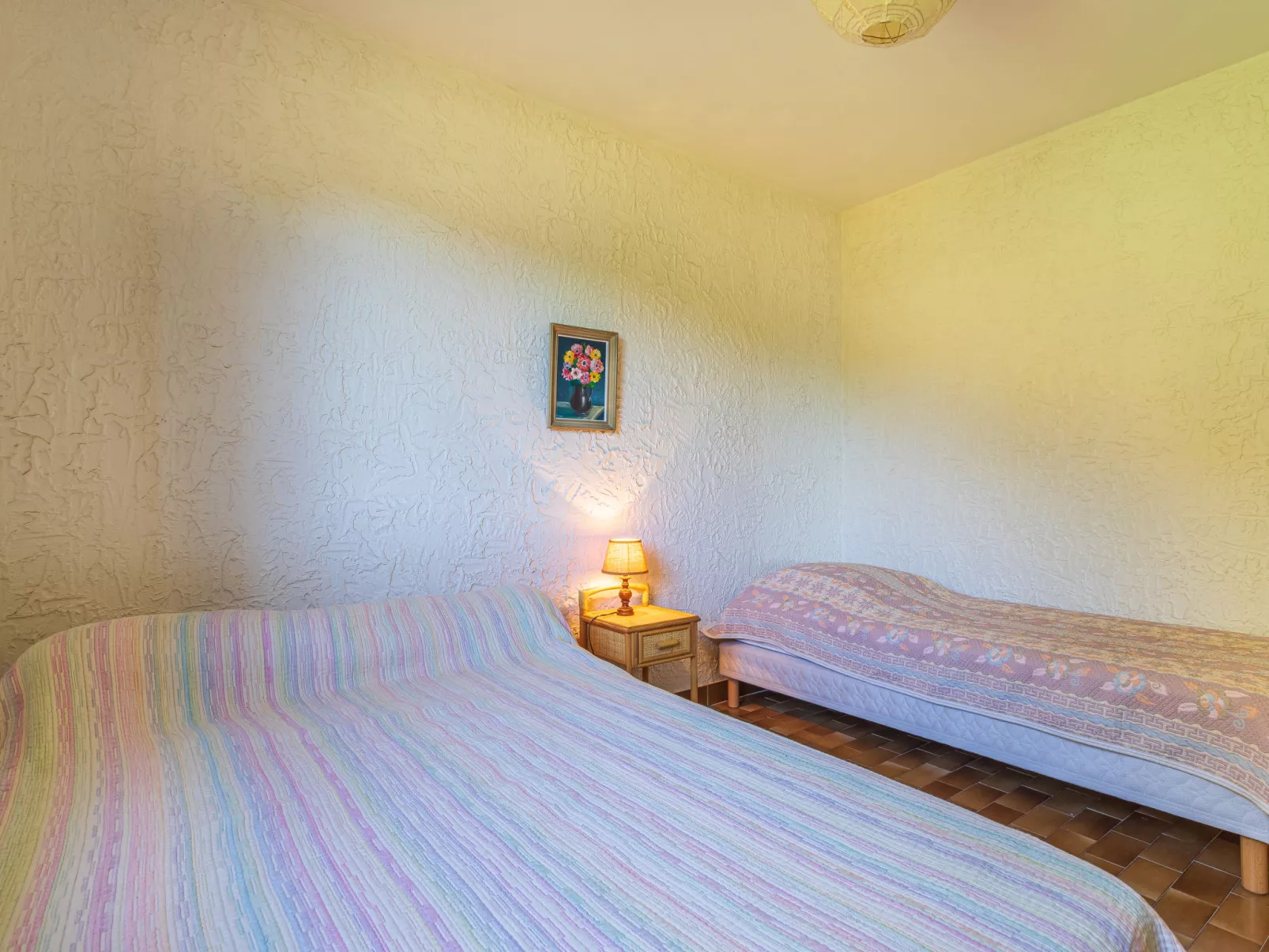 Des Moulins - Inside