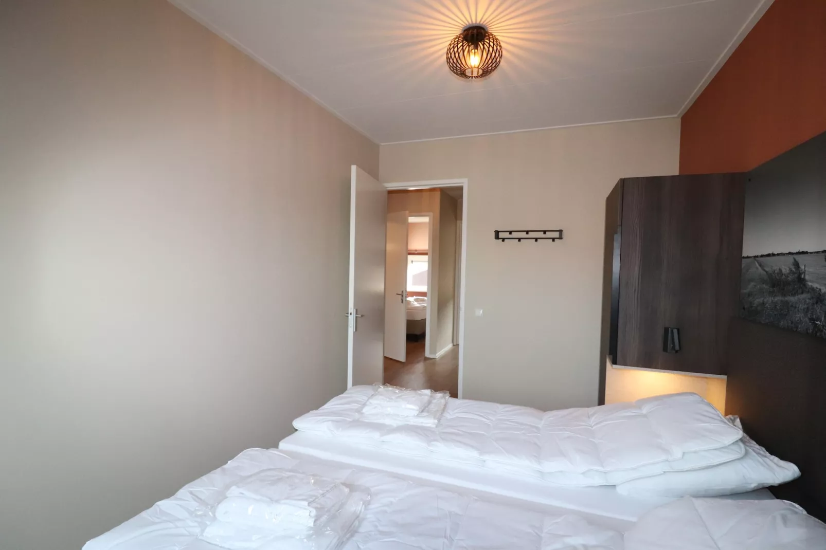 Moderne villa op het Friese platteland - Bedroom