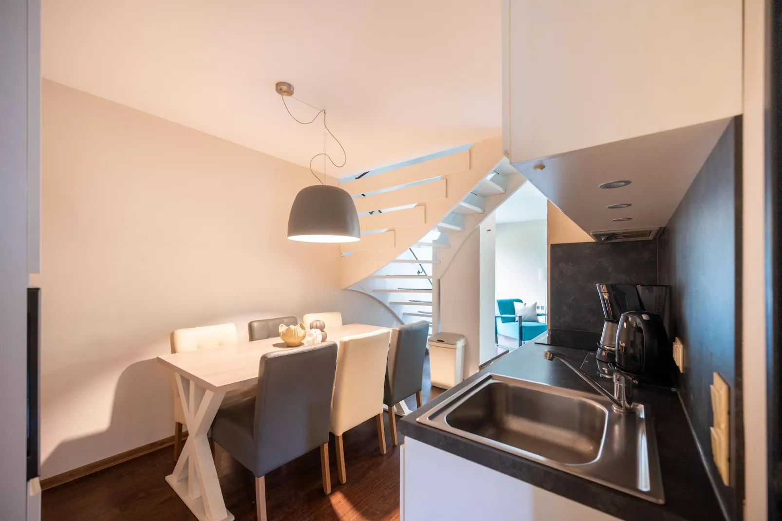 6P Comfort 4 - Esszimmer