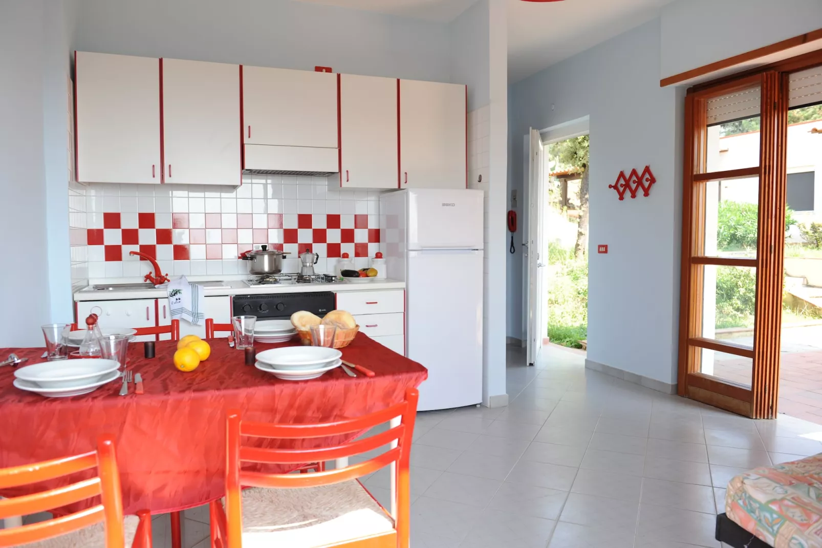 Casa Gialla - Kitchen