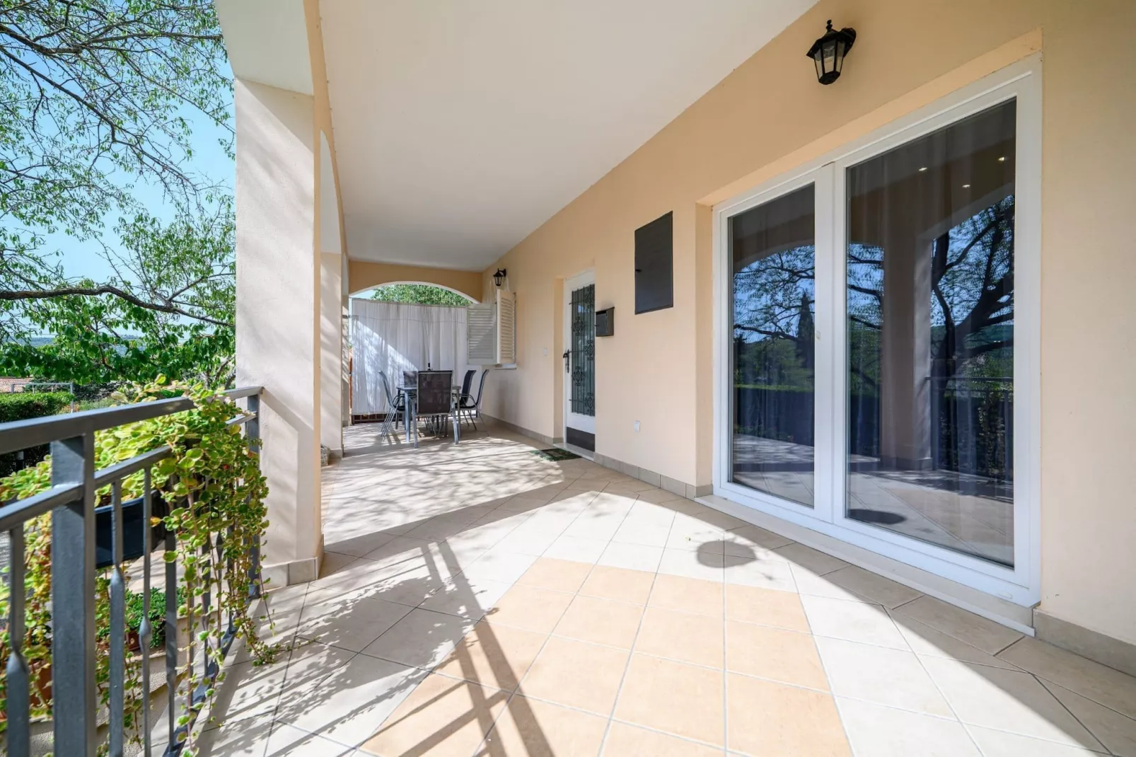 Holiday Home Rokoko - Two Bedroom Holiday Home with Swimming Pool - Terrasse / balcon