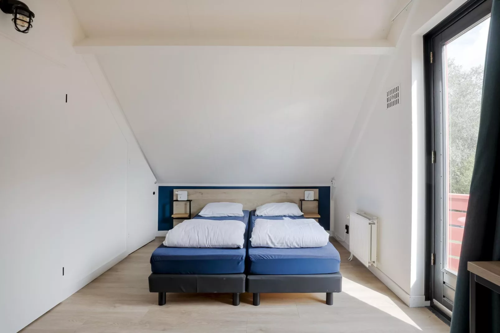 6 - Persons De Zingende Wilg (copy) (copy) - Schlafzimmer