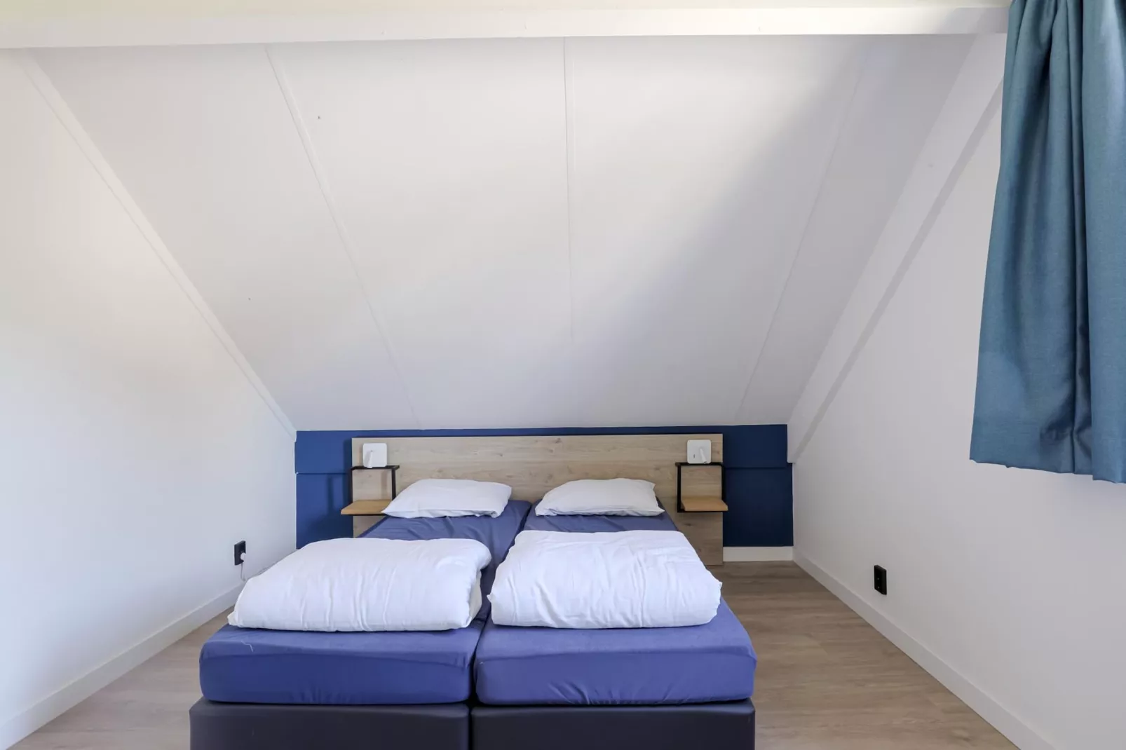 6 - Persons De Zingende Wilg (copy) (copy) - Schlafzimmer