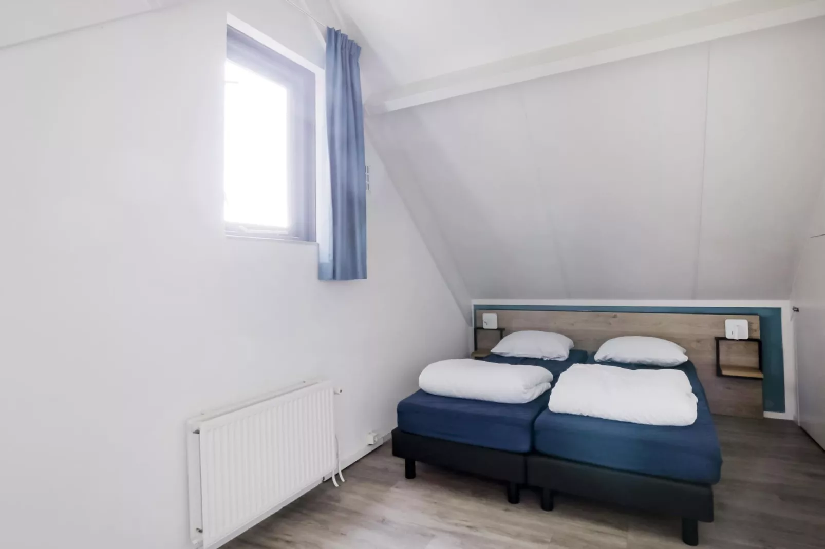 7 - Persoons Forest 217 Sauna Bungalow (copy) (copy) - Bedroom