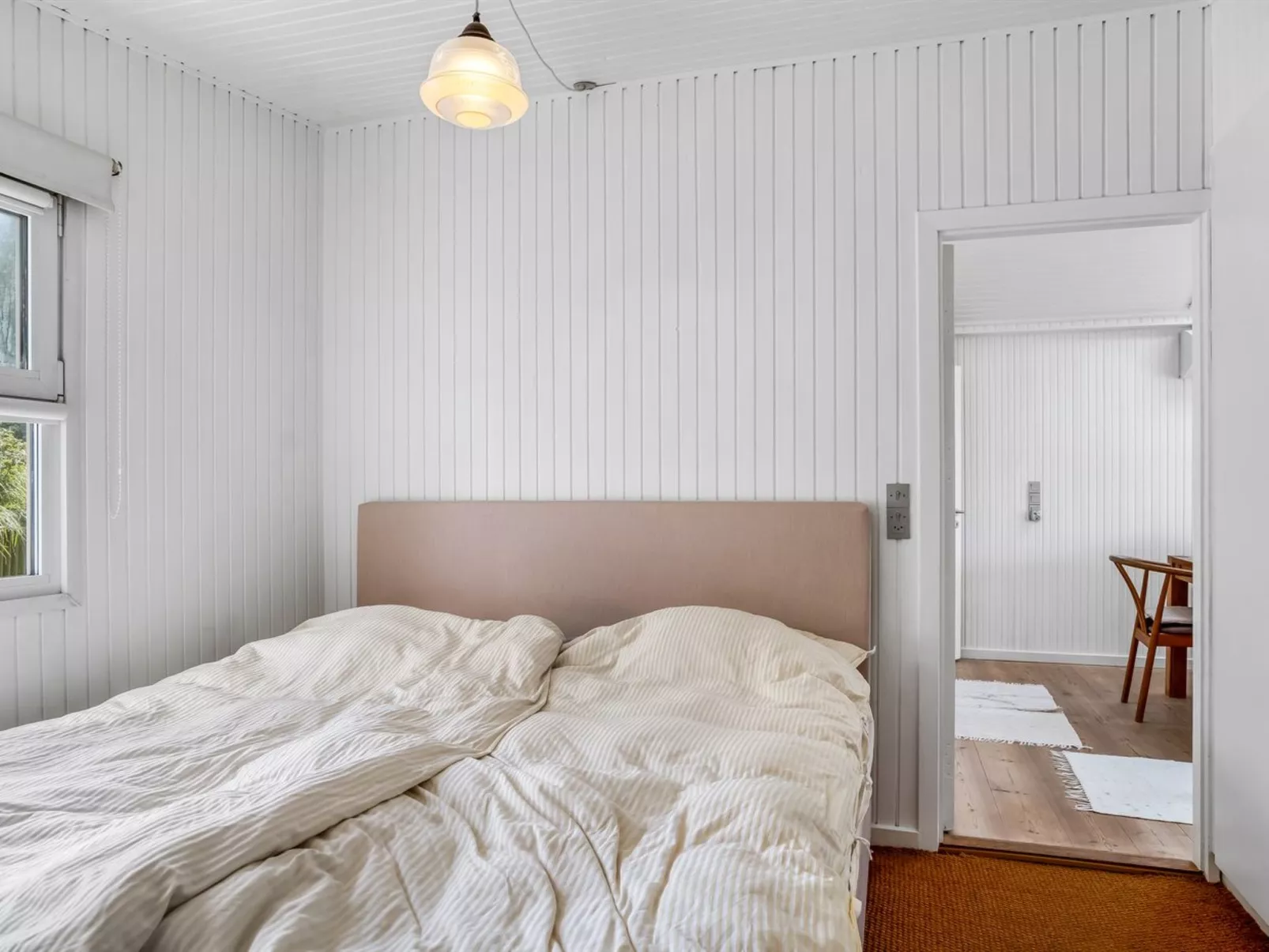 "Ineke" - 295m from the sea - Inside