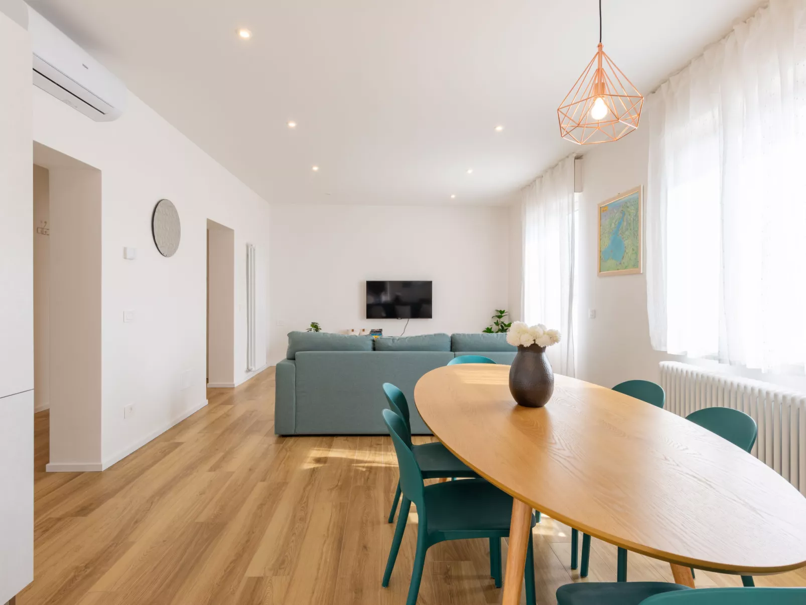 Lago di Luce - Drinnen