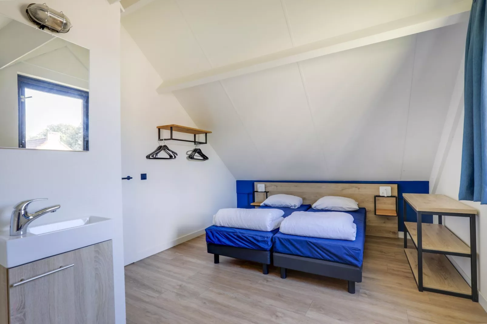 6 - Persons De Zingende Wilg (copy) (copy) - Chambre