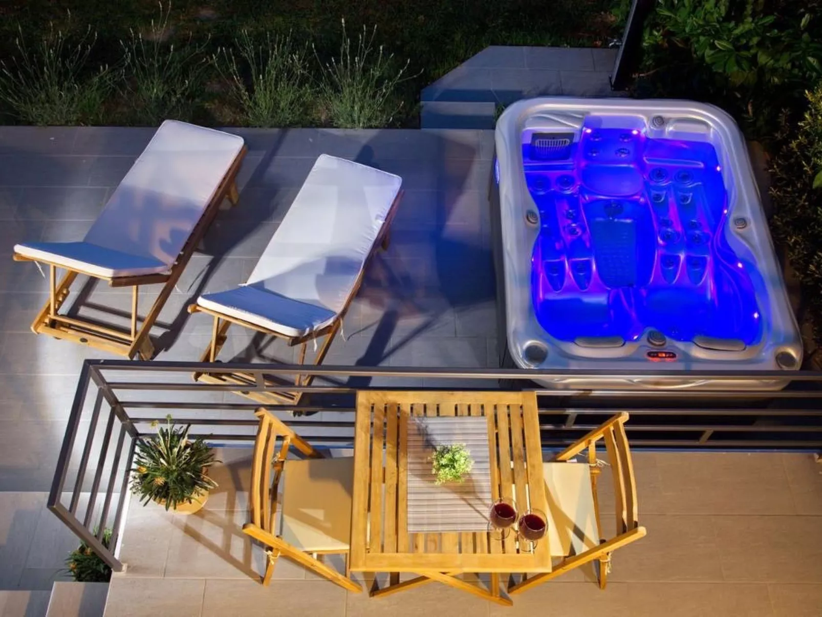 House Villavera - Outside