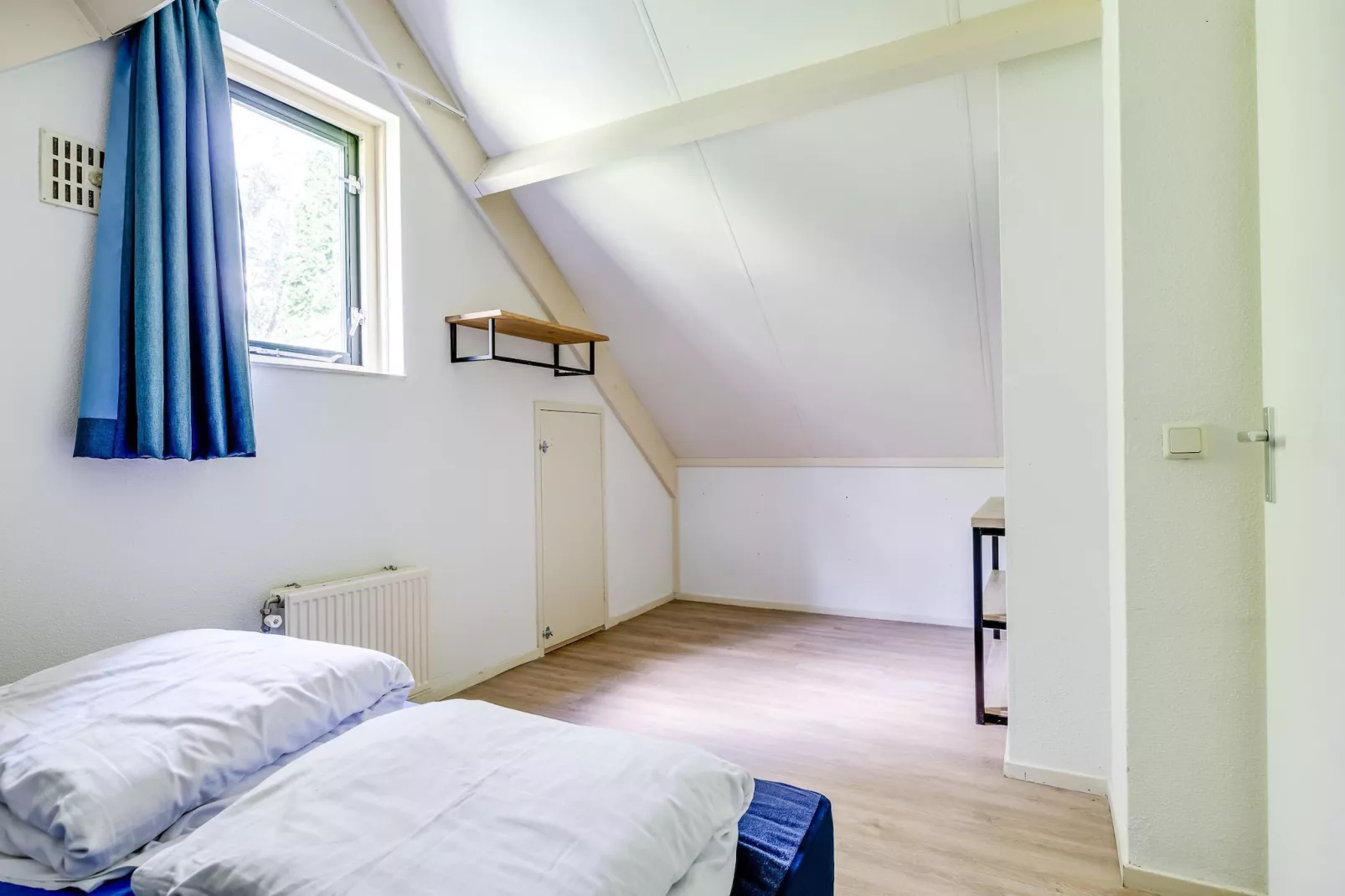 7 - Persoons Forest 217 Sauna Bungalow (copy) (copy) - Chambre