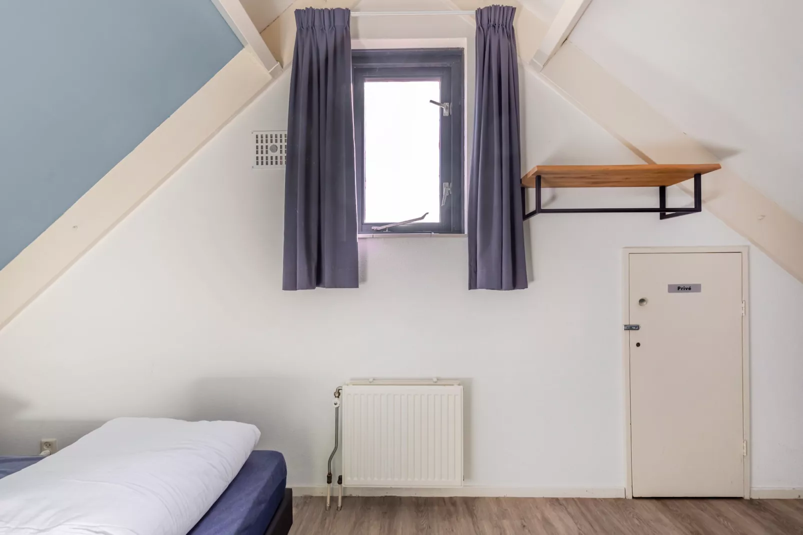 7 - Persoons Forest 217 Sauna Bungalow (copy) (copy) (copy) - Bedroom