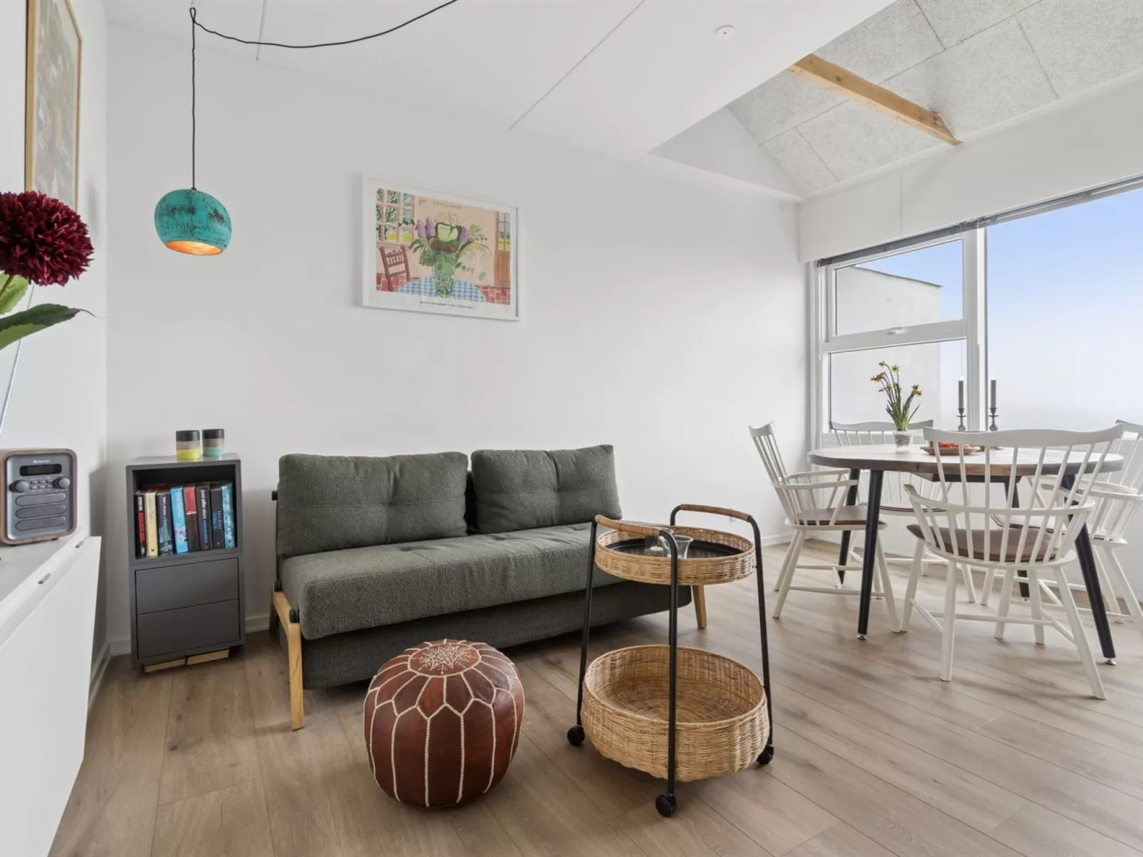 "Roger" - 400m from the sea - Inside