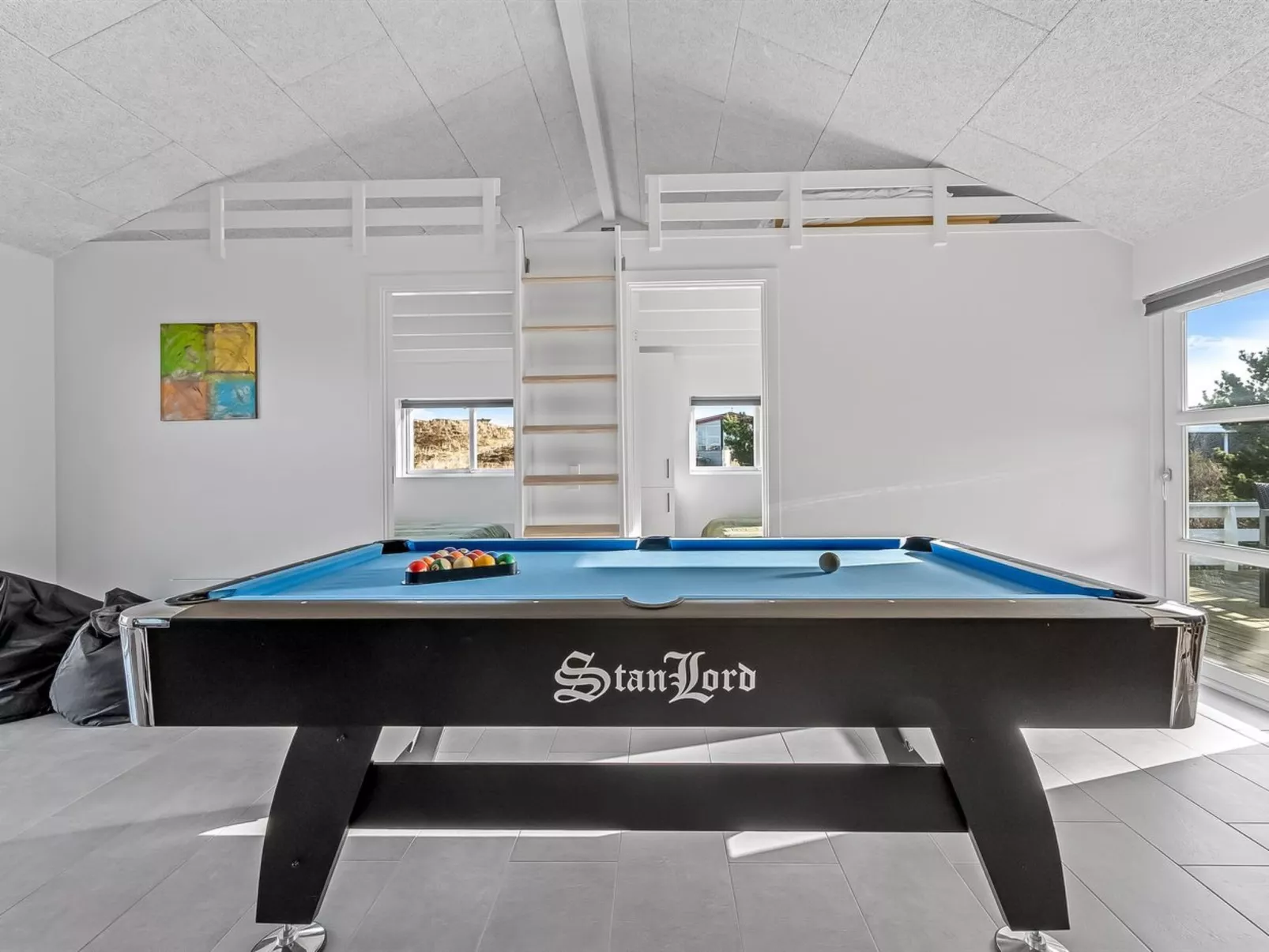 "Niesina" -  from the sea - Drinnen